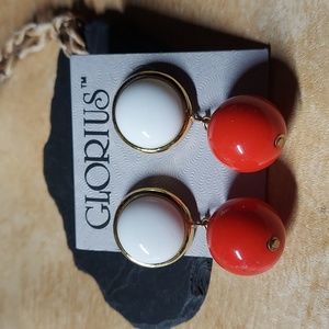 E1157 Vintage Red White Glorius Collection Genuine Lucite Statement Earrings